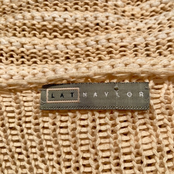 LAT NAYLOR - Buff/Creme Sweater Size 2 - Picture 7 of 7